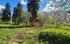 Земельный участок 8.5 сот.