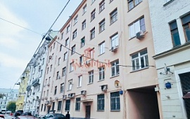 Комната 90.9 кв.м. в 4-ком. квартире