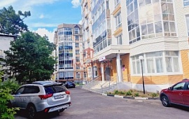 2-ком. квартира 77 кв.м.