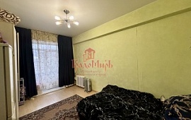 Комната 78.6 кв.м. в 3-ком. квартире