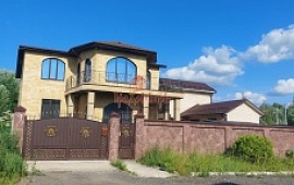 Дом 208.9 кв.м. на уч. 8 сот.