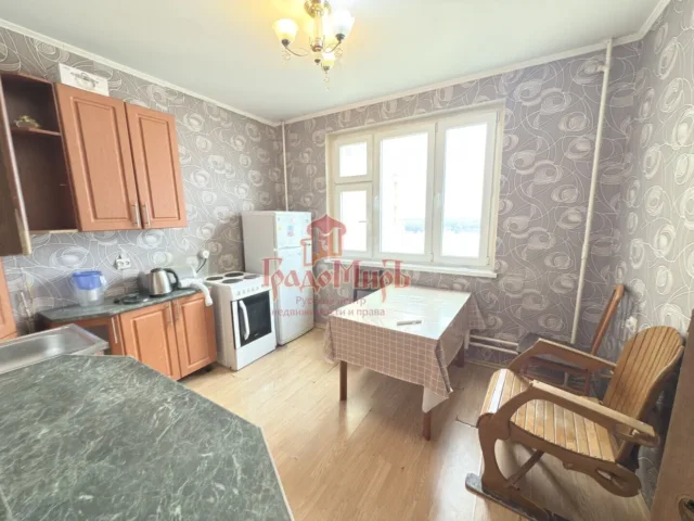 3 комн. Квартира 80.8 кв. м
