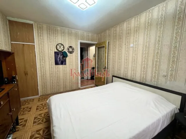 2 комн. Квартира 42.9 кв. м