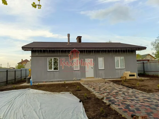 Дом 103.3 кв. м на участке 8 сот.