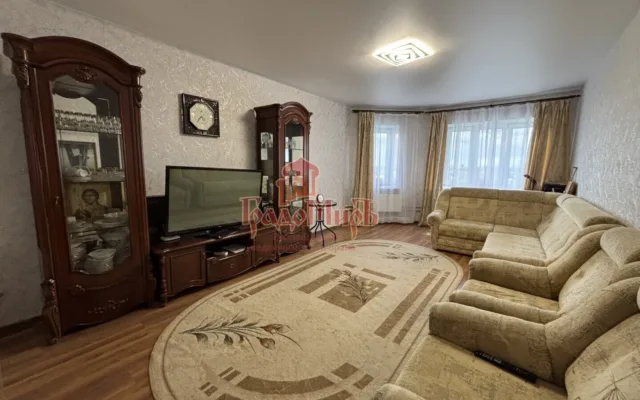 2 комн. Квартира 81.6 кв. м, Московская область, Сергиево-Посадский район, Сергиев Посад г., Красной Армии пр-кт., д.253а