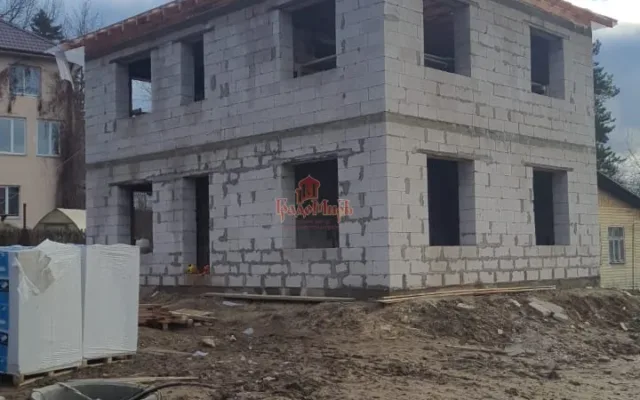 Дом 150 м² на участке 4 сот., Московская область, Пушкинский район, Пушкино г., Звягино мкр, Шоссейная ул., д.19