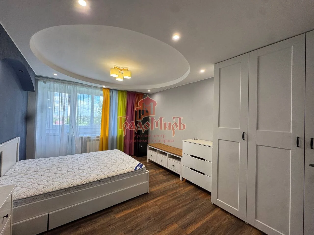3 комн. Квартира 60 кв. м
