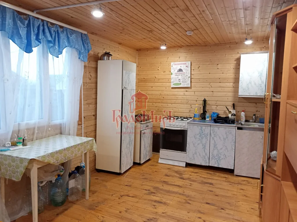 Дом 75 кв. м на участке 9 сот.