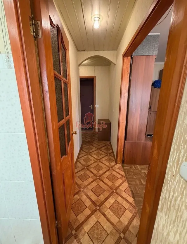 2 комн. Квартира 42 кв. м
