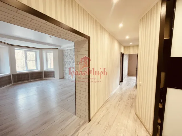 3 комн. Квартира 81.2 кв. м