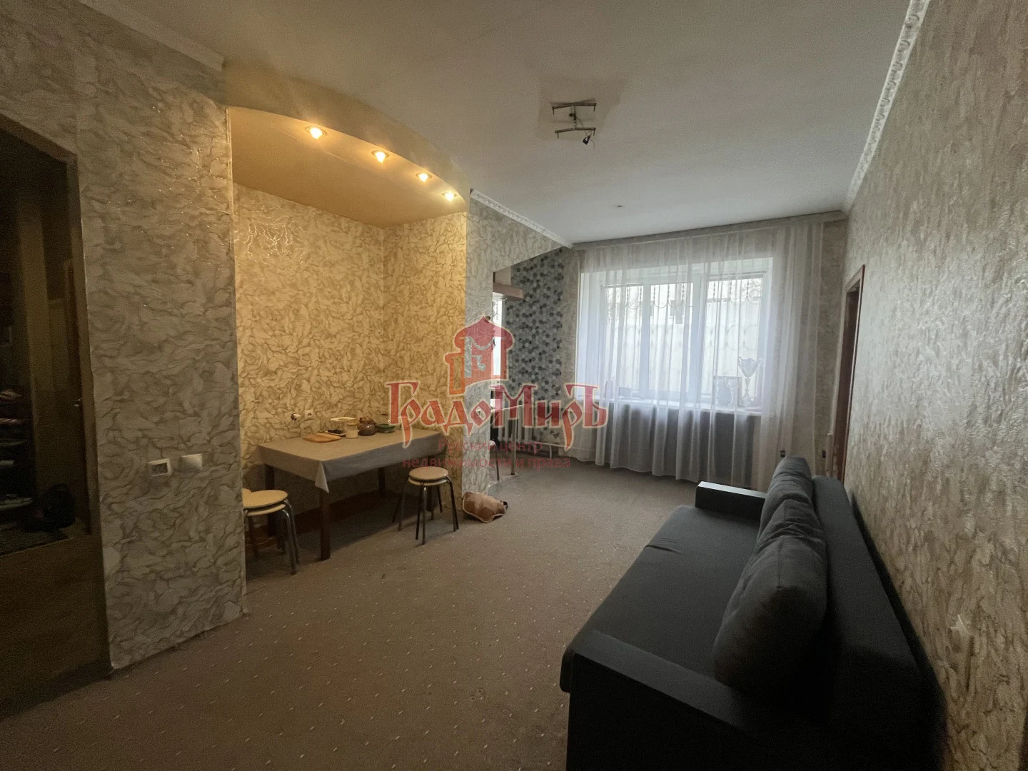 2 комн. Квартира 43.1 кв. м