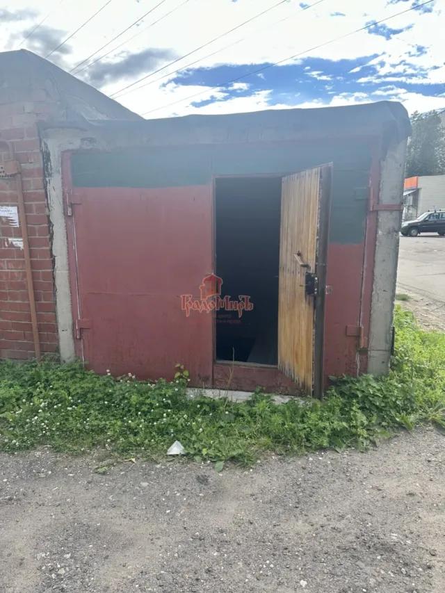 Гараж 19.8 кв. м