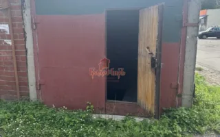 Гараж 19.8 кв. м