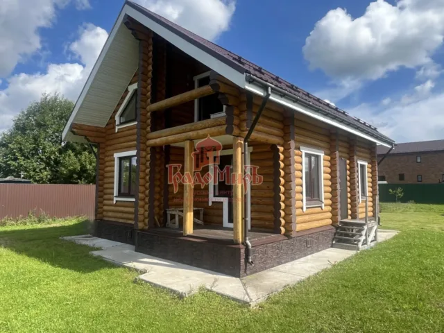 Дом 114 кв. м на участке 10 сот.