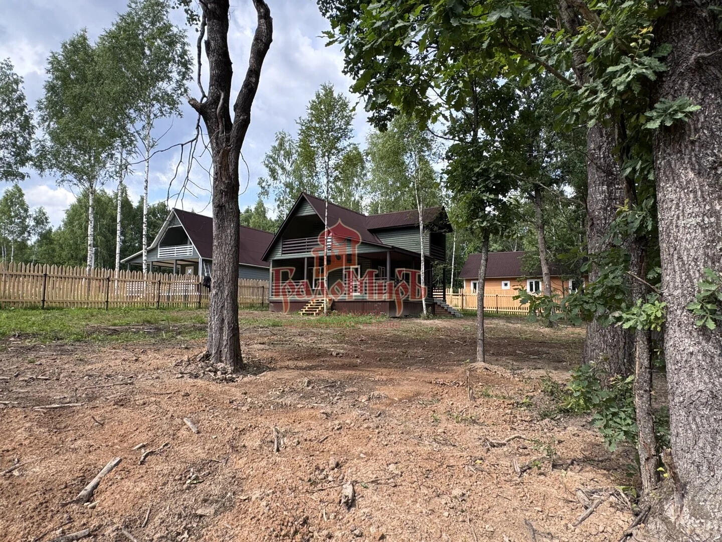 Дом 135 кв. м на участке 11 сот.