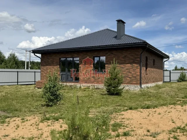 Дом 123.7 кв. м на участке 10 сот.