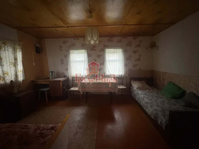 Дача 32.9 кв. м на участке 5 сот.