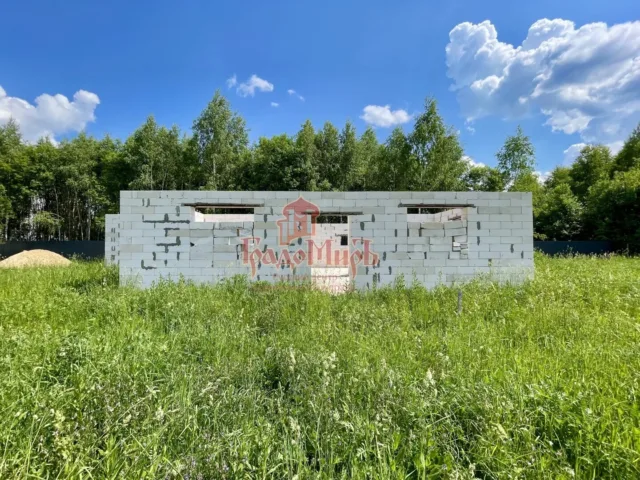 Дом 130 кв. м на участке 10 сот.