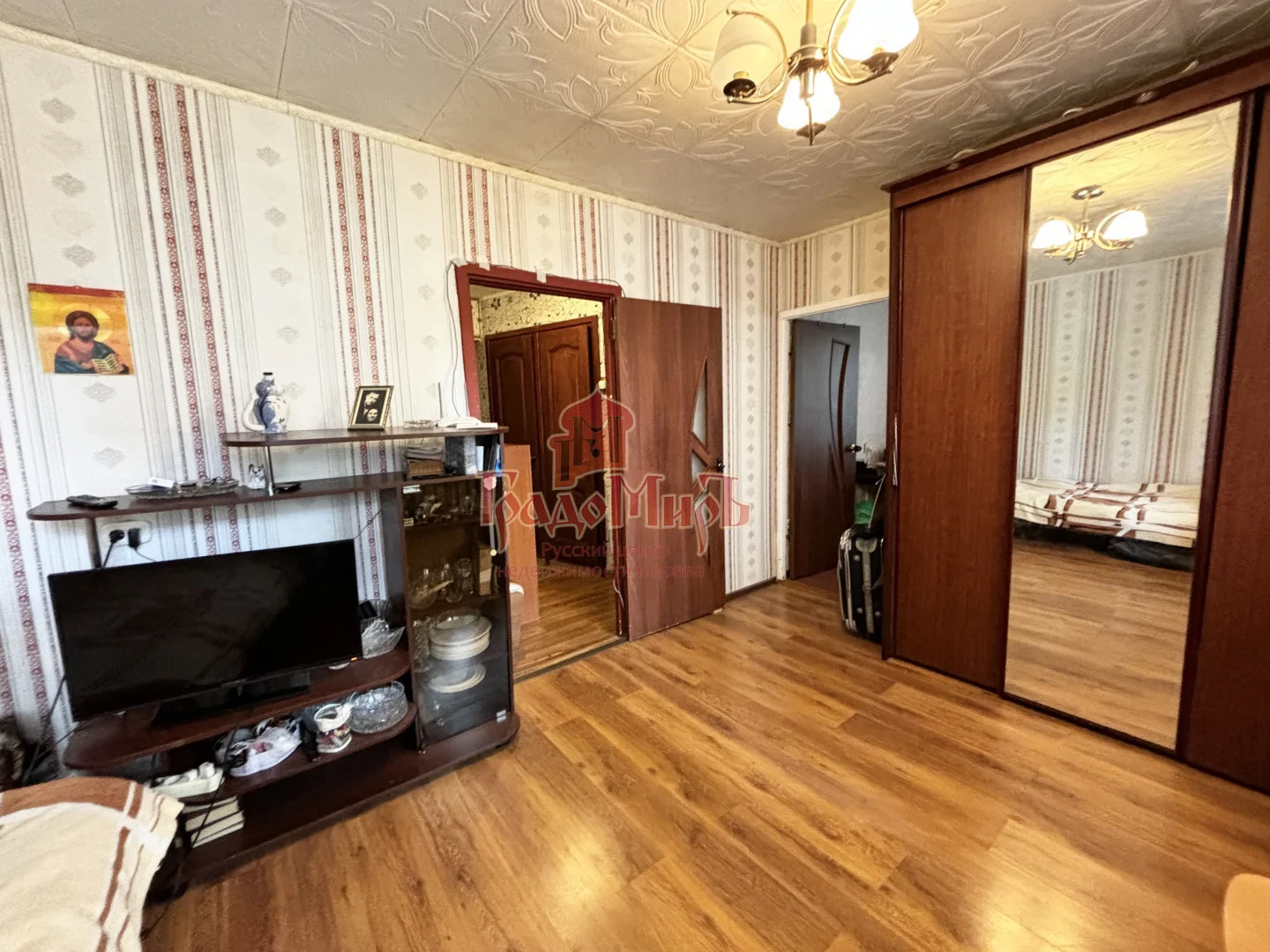 2 комн. Квартира 37 кв. м