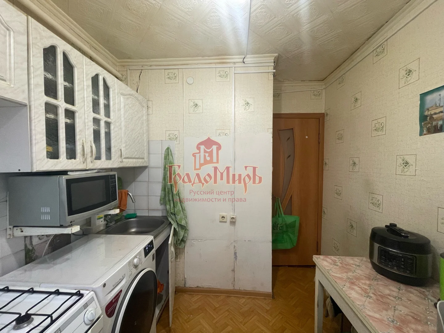 2 комн. Квартира 43.2 кв. м