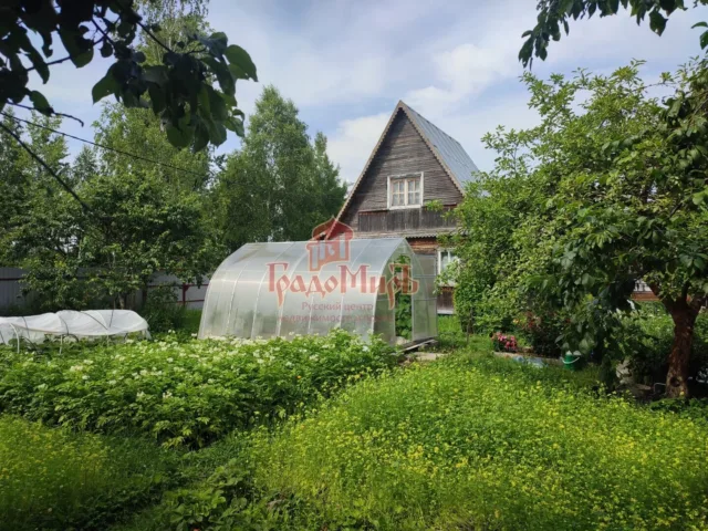Дом 60 кв. м на участке 7.3 сот.