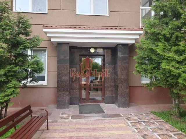 3 комн. Квартира 81.2 кв. м