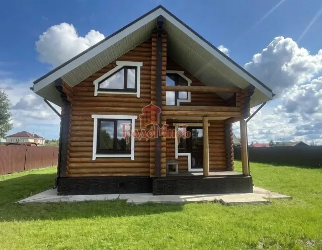 Дом 114 кв. м на участке 10 сот.