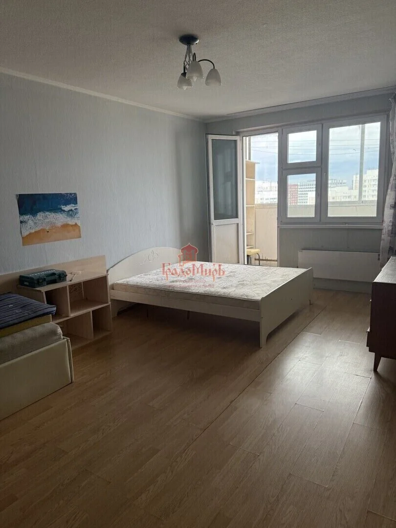 3 комн. Квартира 80.8 кв. м