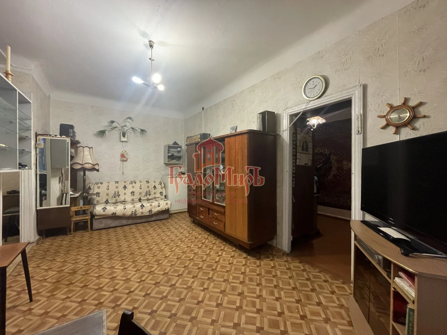 2 комн. Квартира 43 кв. м