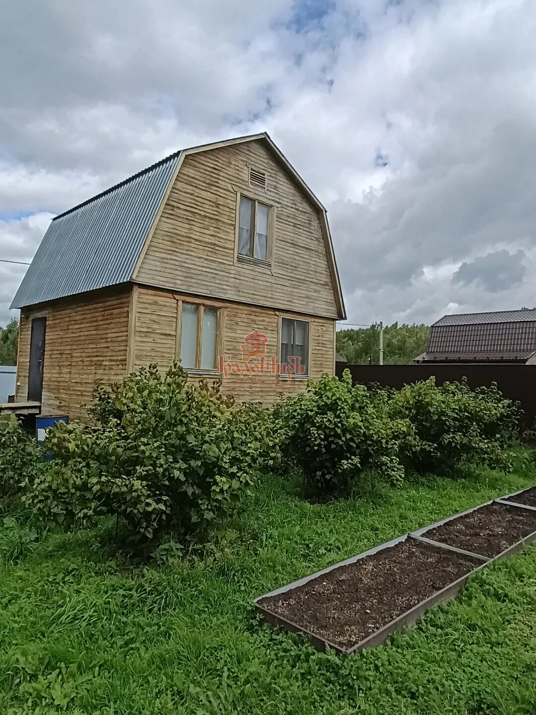 Дача 53.6 кв. м на участке 10 сот.