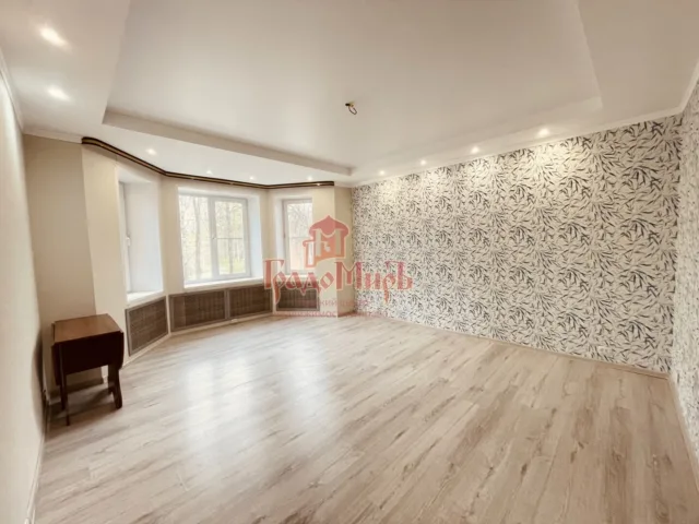 3 комн. Квартира 81.2 кв. м