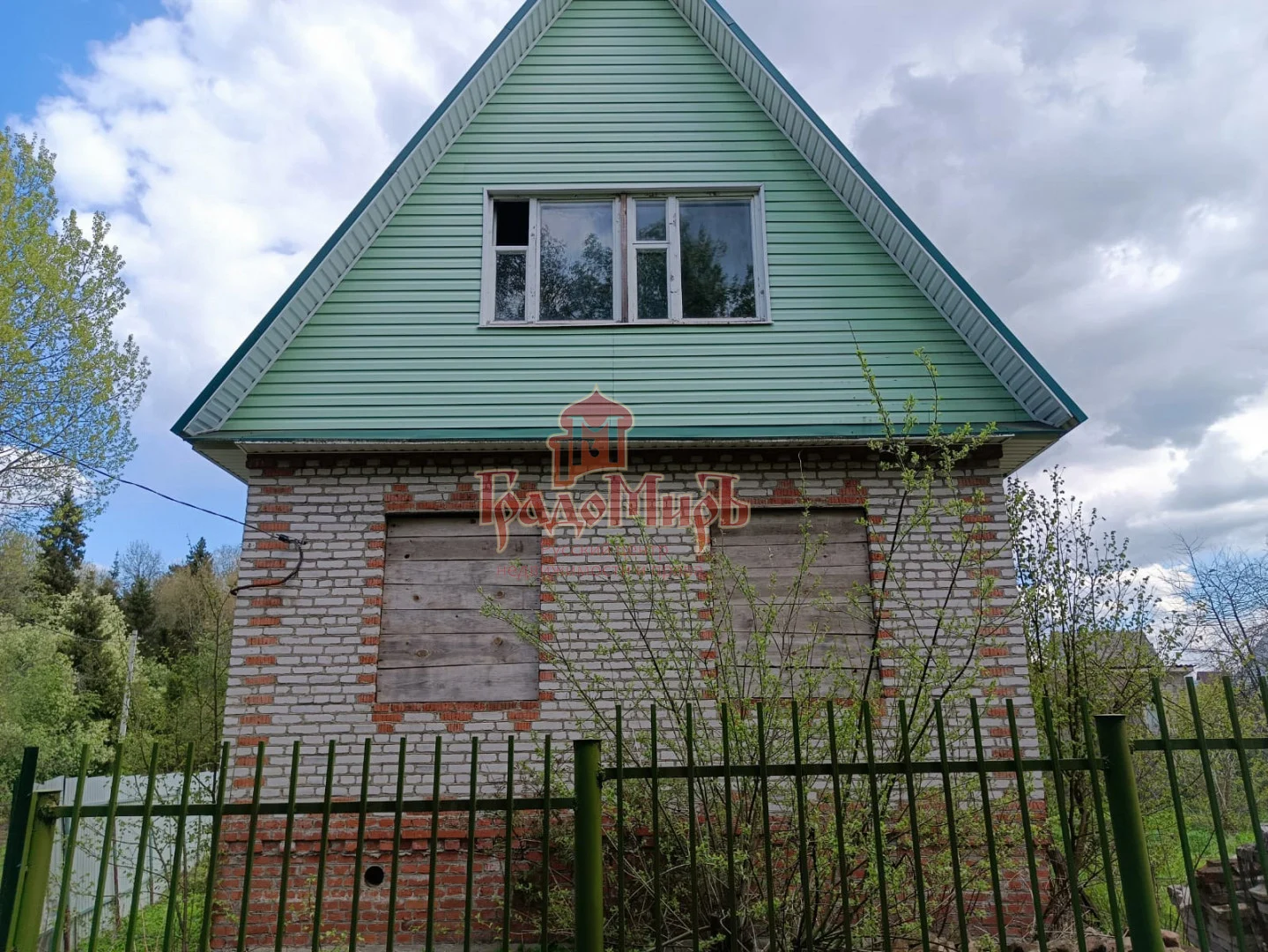 Дом 80 кв. м на участке 6.5 сот.
