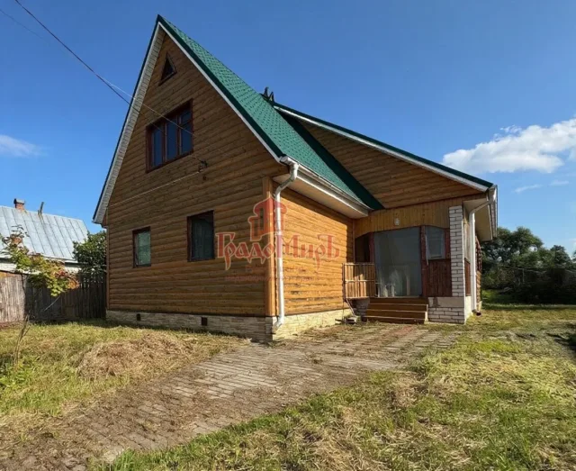 Дом 150 кв. м на участке 15 сот.