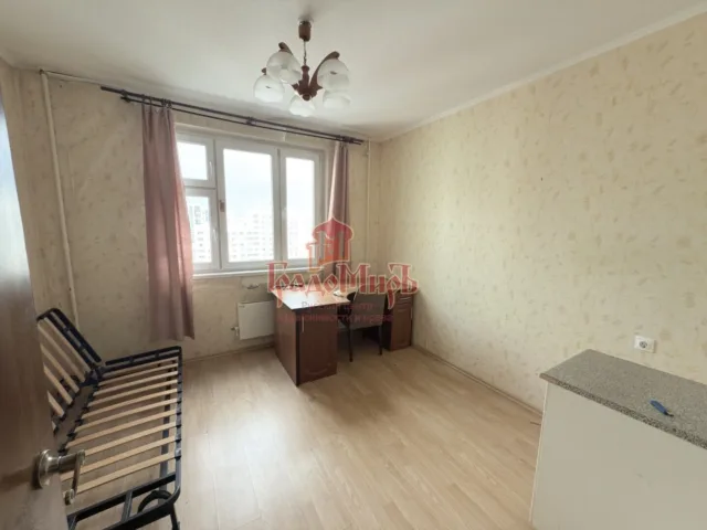 3 комн. Квартира 80.8 кв. м