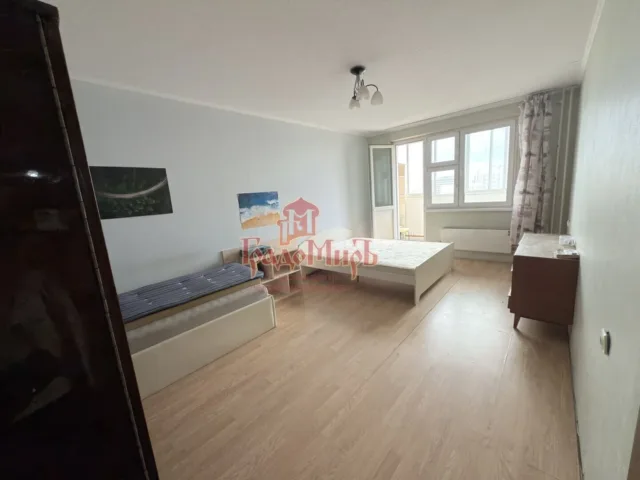 3 комн. Квартира 80.8 кв. м