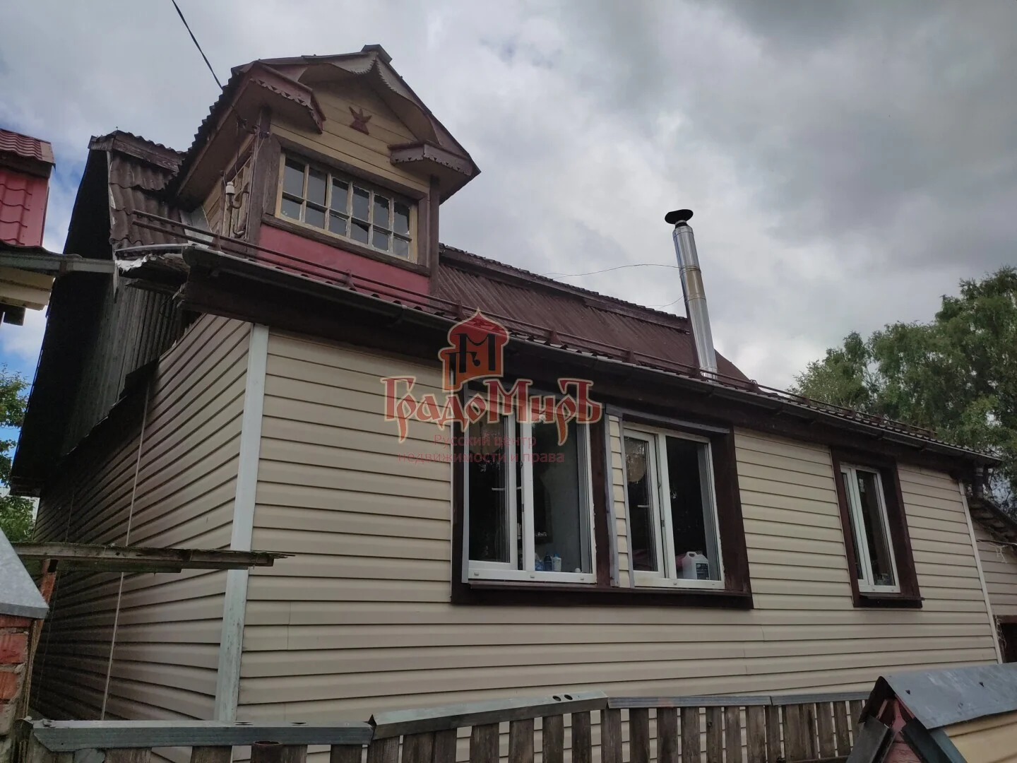 Дом 60 кв. м на участке 14.5 сот.