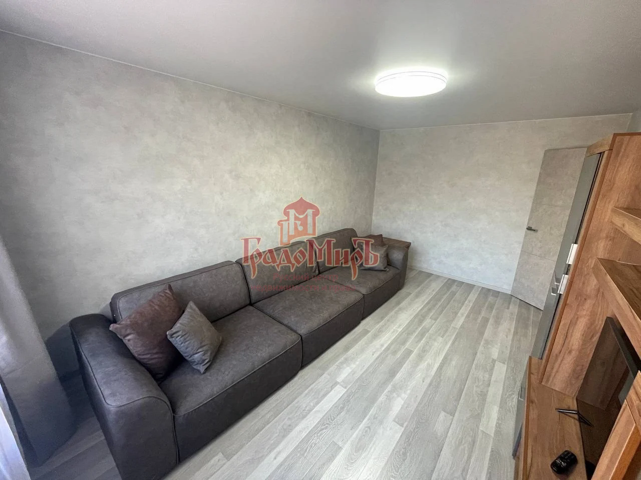 2 комн. Квартира 53.7 кв. м