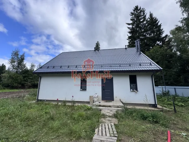 Дом 152 кв. м на участке 10 сот.